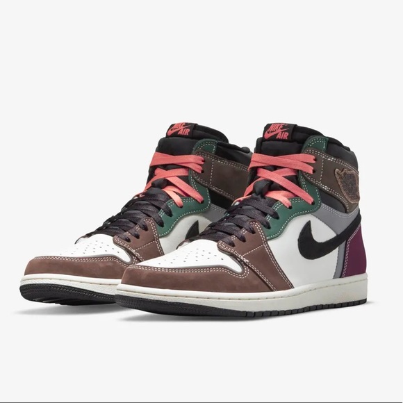 Air Jordan 1 High OG “Hand Crafted” - Picture 1 of 4